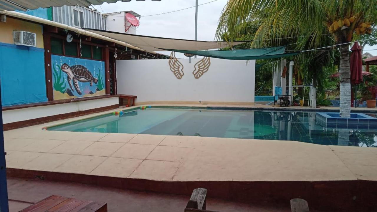 فندق Lo De Reyes Monterrico Y Sipacate Las Quechas المظهر الخارجي الصورة