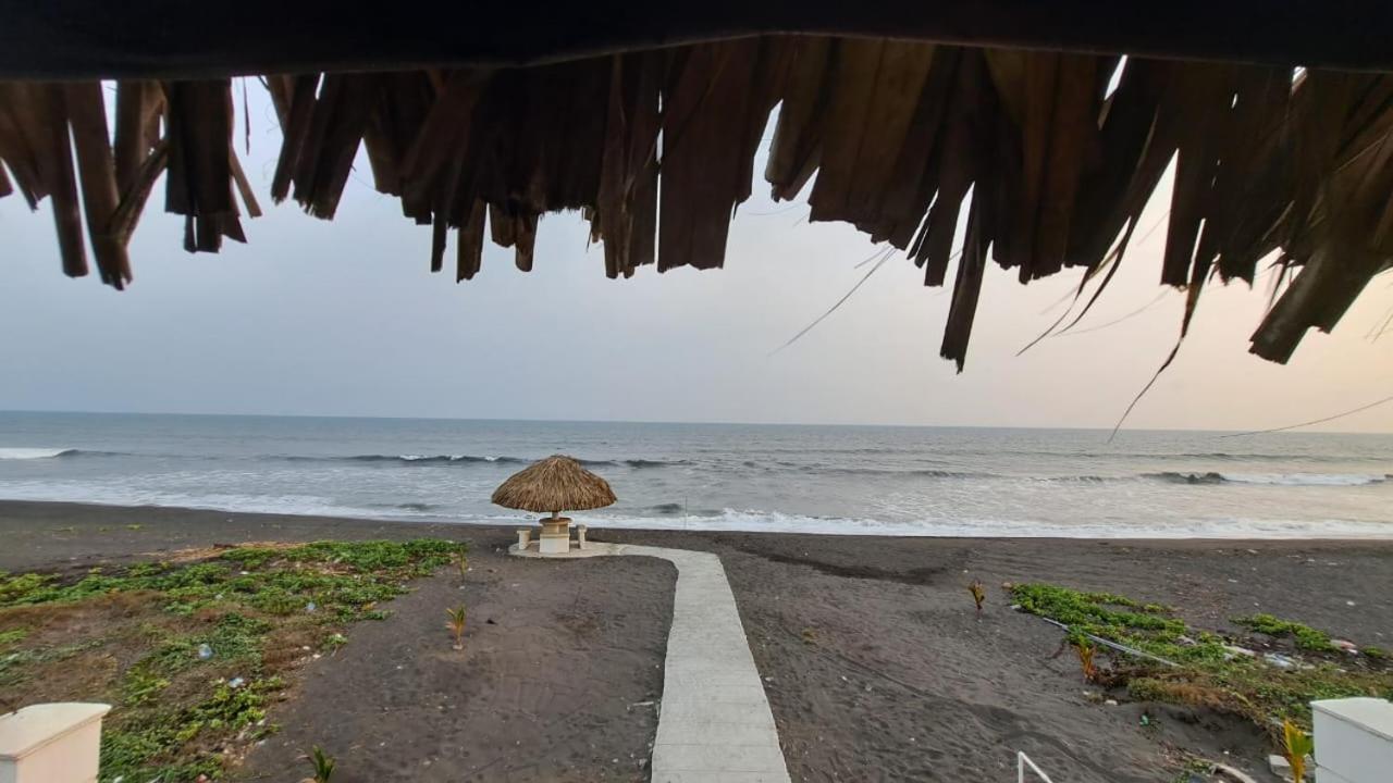 فندق Lo De Reyes Monterrico Y Sipacate Las Quechas المظهر الخارجي الصورة
